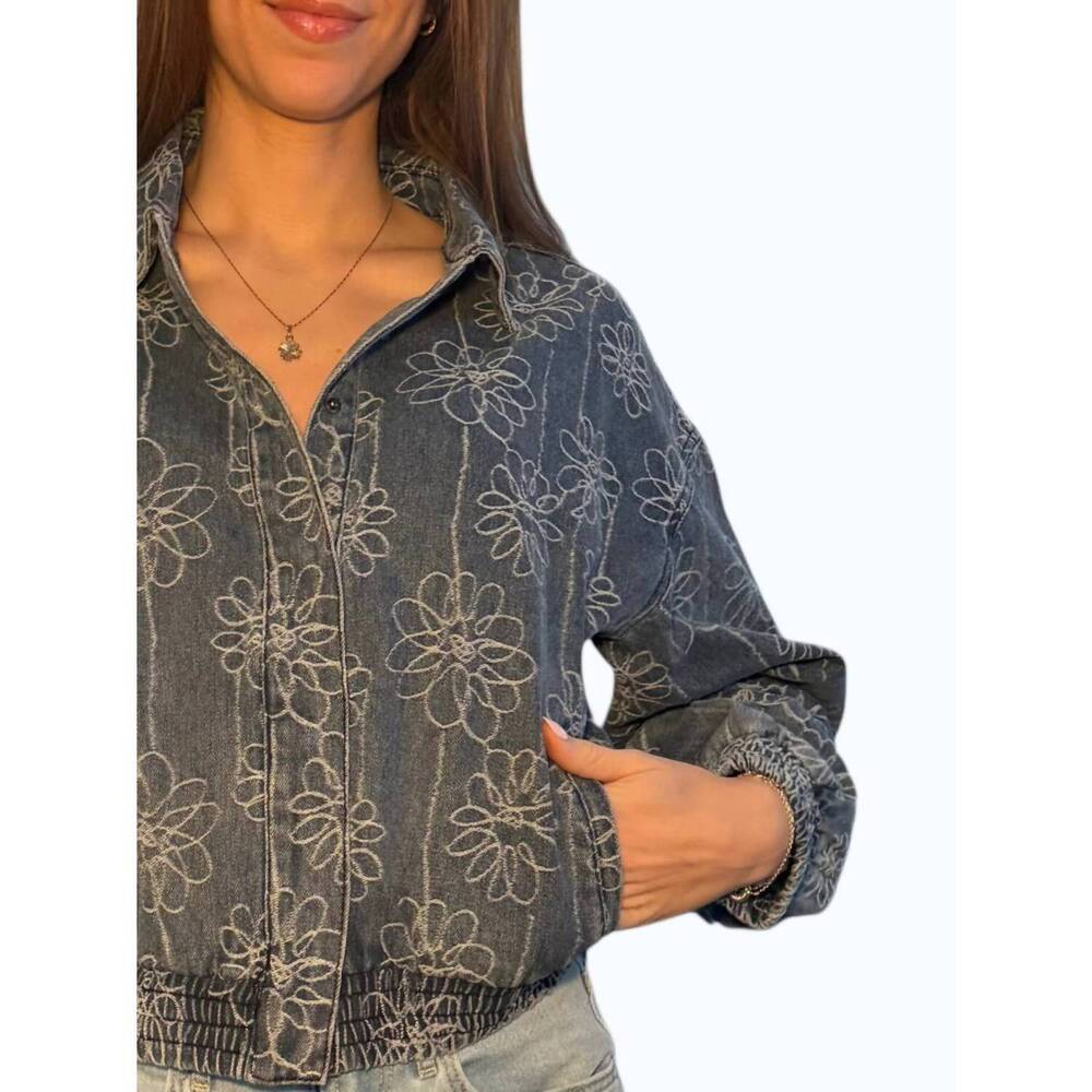NEW CAMELLIA floral embroidered denim jacket in blue - Picture 2 of 2